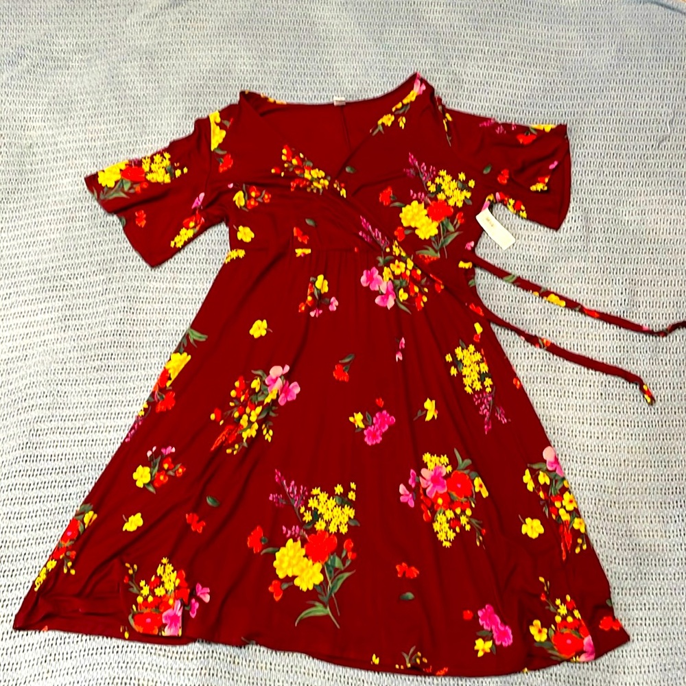 Beautiful Lightweight Faux Wrap Dress from Old Navy, XL
